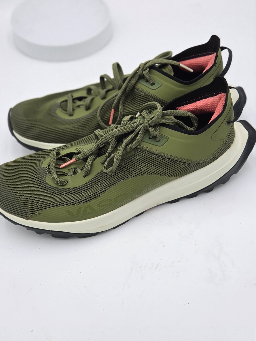 Vasque Re:Connect Here Hiking Sneakers Shoes size 9.5